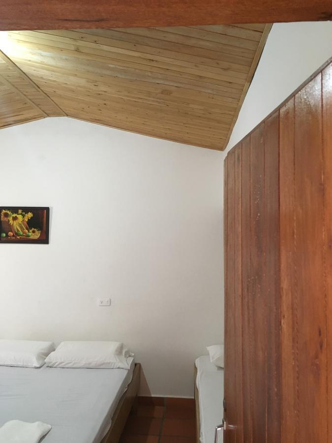 Hotel Pizzeria Opera Толу Екстер'єр фото